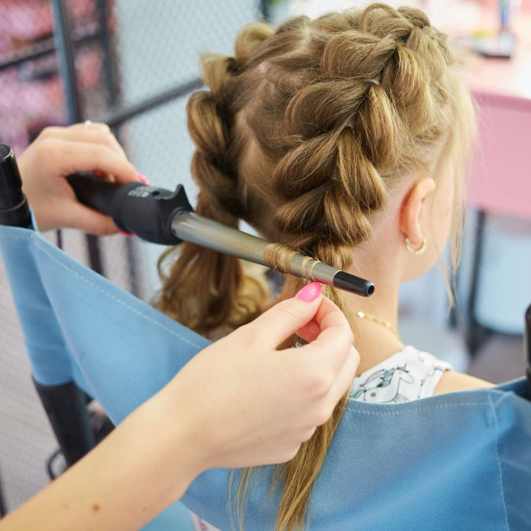 High quality beauty services, Men's hairstyling services, Women's hair services, Kids hair services, Beauty salon, Beauty salon services Silver Spring, Hair stylist near me, Beauty salons near me Silver Spring, Beauty salon and barber shop, Best hair stylist near me, Black hair stylist near me,