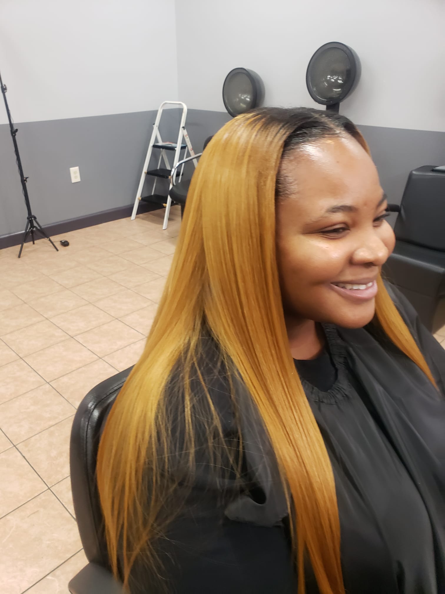 High quality beauty services, Men's hairstyling services, Women's hair services, Kids hair services, Beauty salon, Beauty salon services Silver Spring, Hair stylist near me, Beauty salons near me Silver Spring, Beauty salon and barber shop, Best hair stylist near me, Black hair stylist near me,