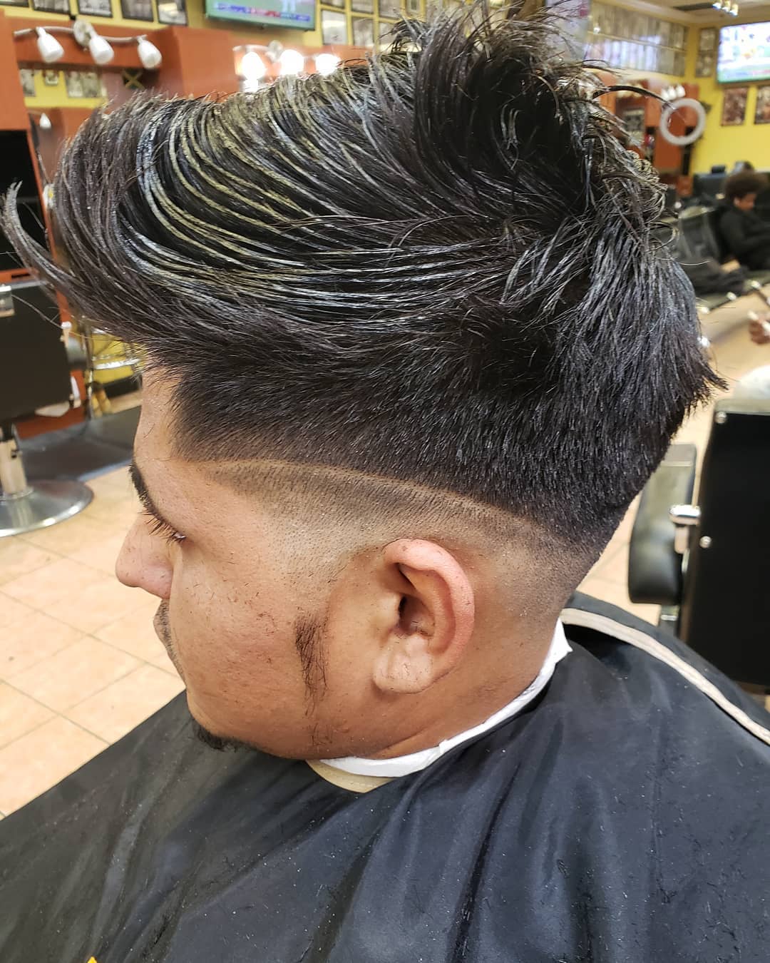 High quality beauty services, Men's hairstyling services, Women's hair services, Kids hair services, Beauty salon, Beauty salon services Silver Spring, Hair stylist near me, Beauty salons near me Silver Spring, Beauty salon and barber shop, Best hair stylist near me, Black hair stylist near me,